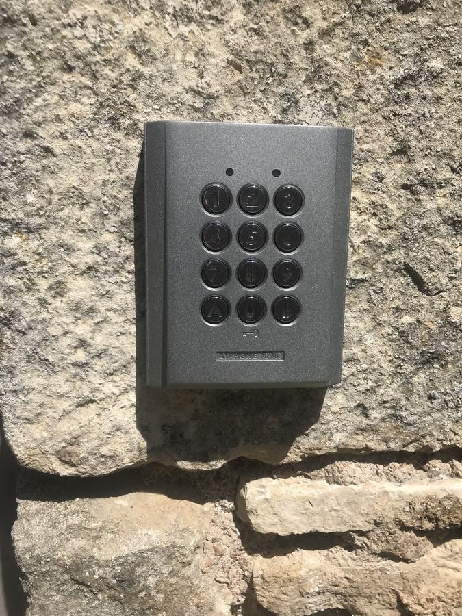 Côté-Serein - Les chambres du Clos-Malo Noyers-sur-Serein Extérieur photo