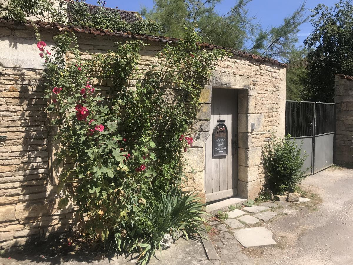 Côté-Serein - Les chambres du Clos-Malo Noyers-sur-Serein Extérieur photo